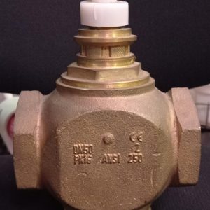Johnson Controls  trīsceļu vārsts  2"